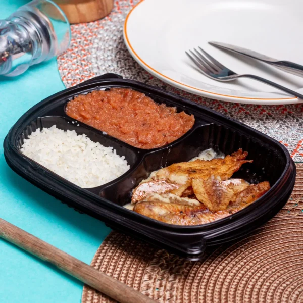 Marmita de Peixe Frito com Arroz e Pirão