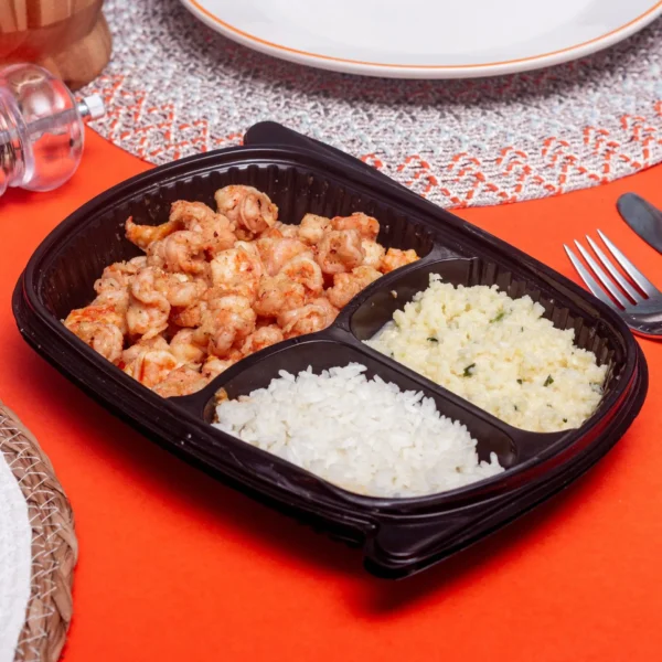 Marmita de Camarão com Arroz e Purê